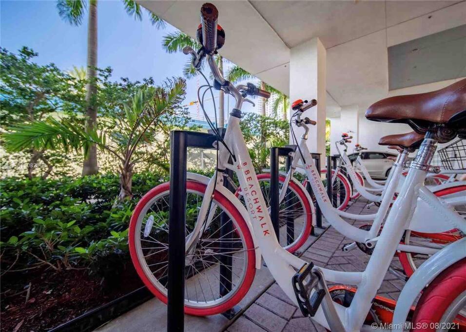 Beachwalk 1B-1B Apmt Amazing View 12A Hallandale Beach Eksteriør bilde