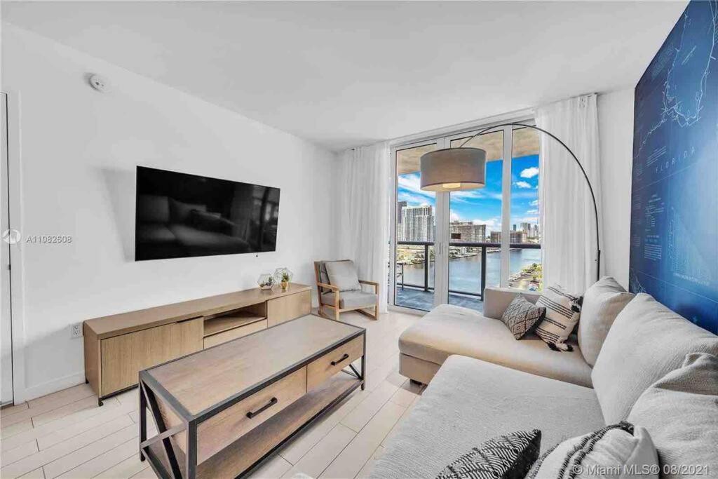 Beachwalk 1B-1B Apmt Amazing View 12A Hallandale Beach Eksteriør bilde